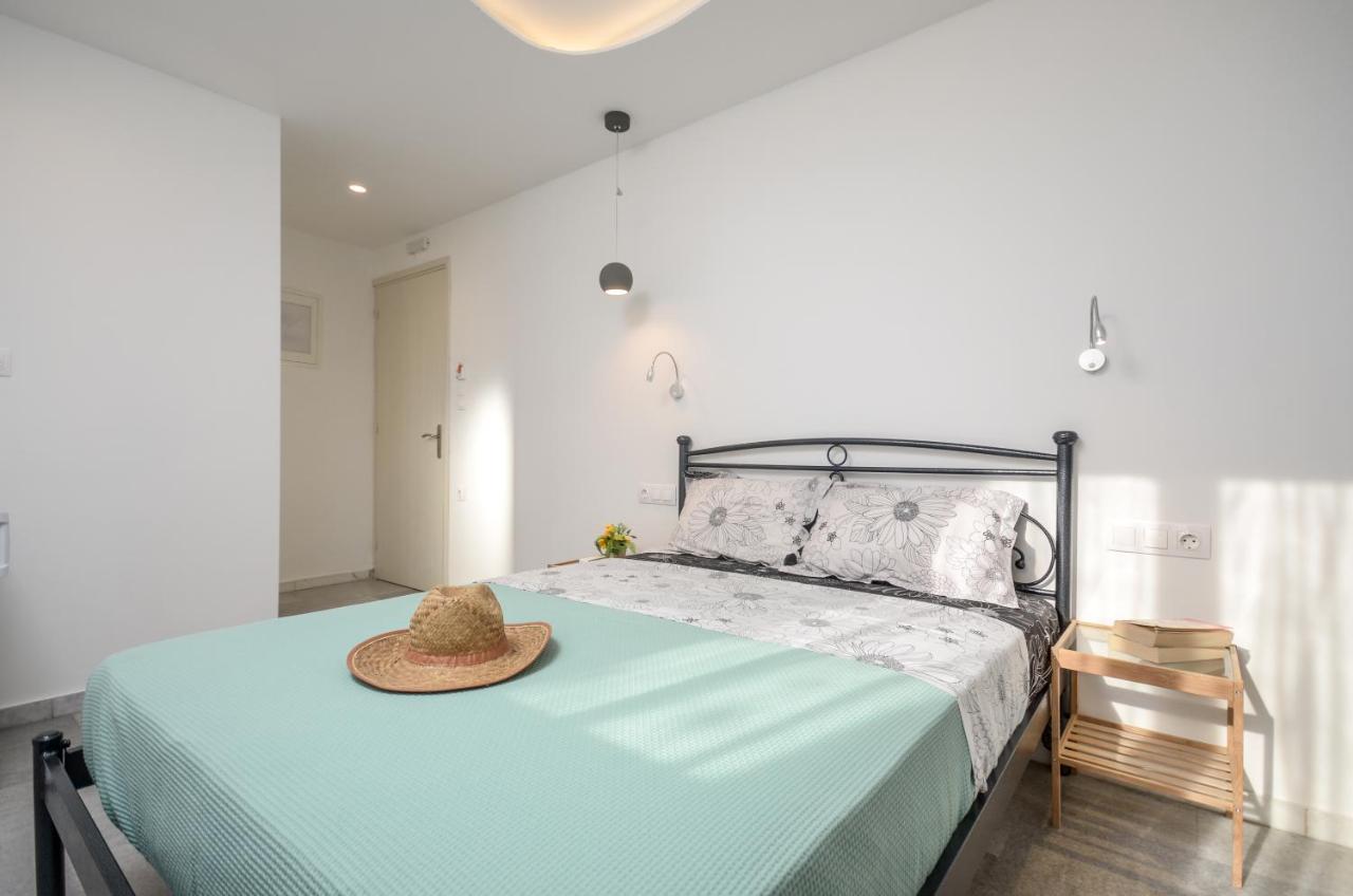 Depis Apartments & Suites Naxos City Exterior photo